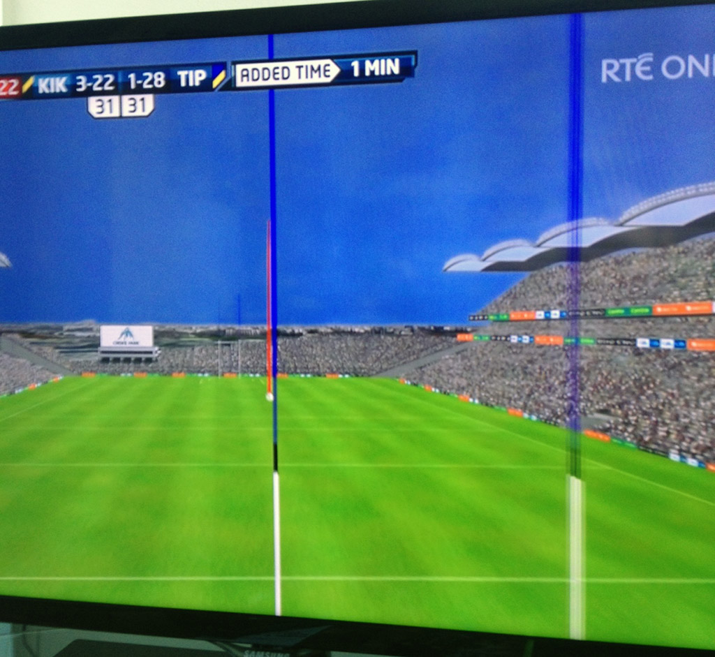 Hurling_Hawk_Eye_Kilkenny_Tipperary_2014_game_one