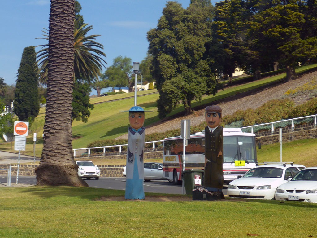 17_Those_Sculptures_In_Geelong