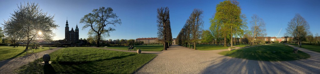 13_Rosenborg_Castle_Gardens_Copenhagen