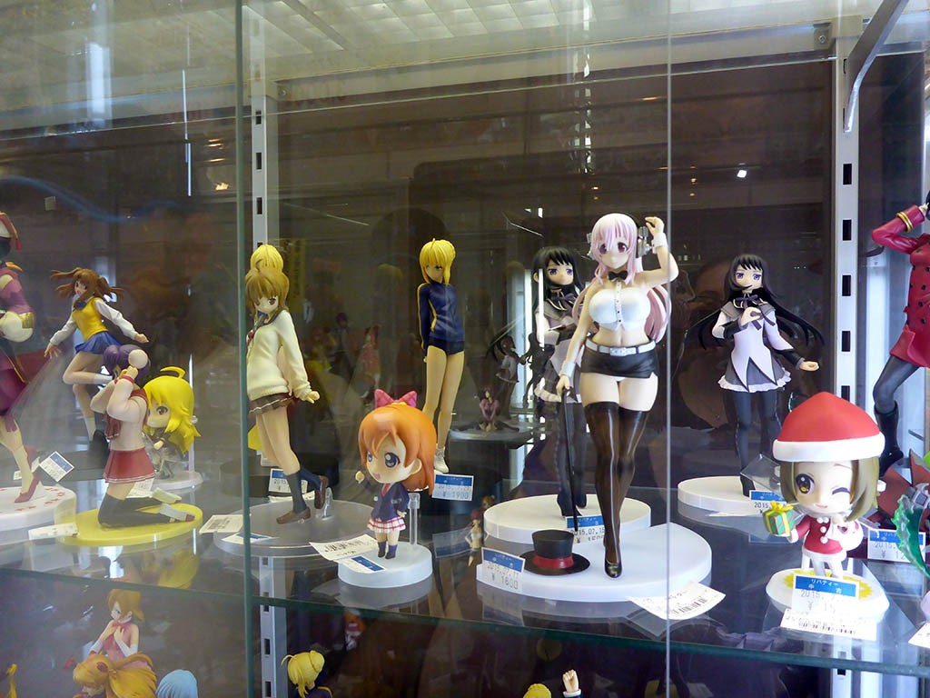 25_Toys_In_Akihabara