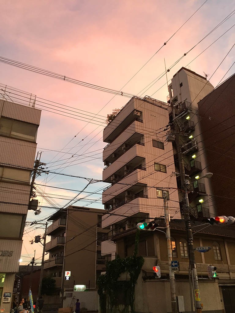 01-Kyoto-in-the-evening