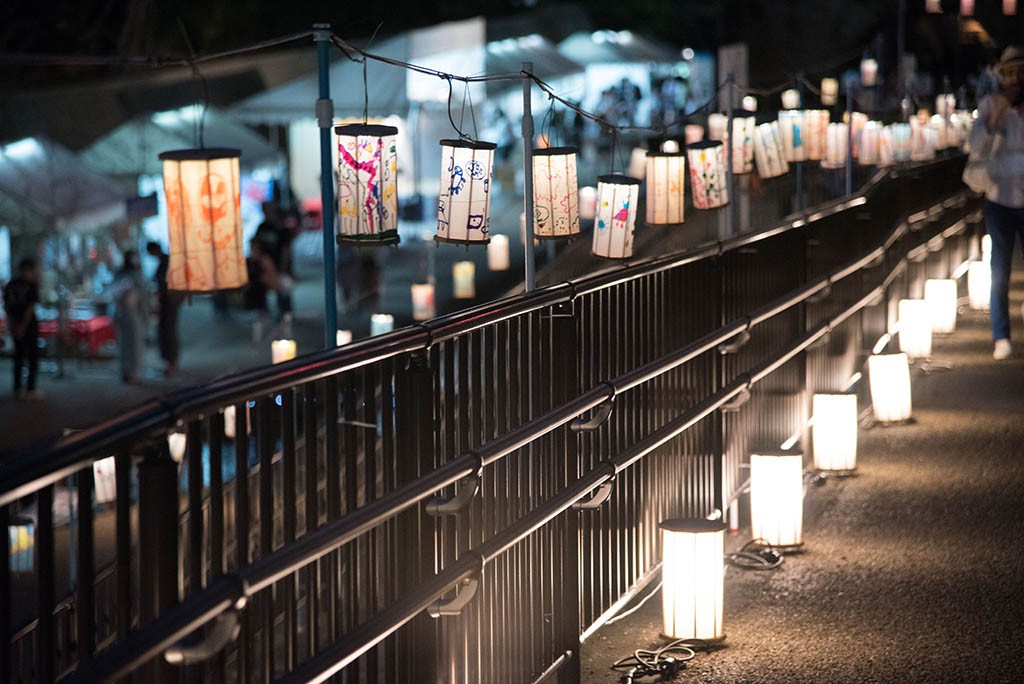 02-Kyoto-In-The-Summer-Evening