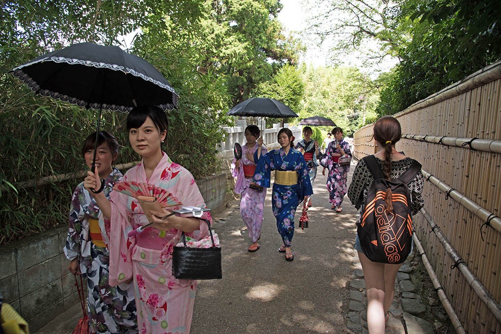 13-Ladies-In-Arashiyama