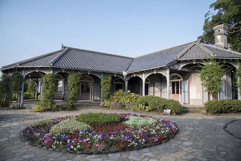 11-pavillion-in-glover-park-nagasaki-japan